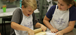 12/07- Young Chefs Academy Holiday Gingerbread House Workshop